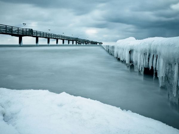 Produktbild: CALVENDO Puzzle Winter an der Ostseek&uuml;ste | 1000 Teile Lege-Gr&ouml;&szlig;e 64x48cm Foto-Puzzle f&uuml;r gl&uuml;ckliche Stunden