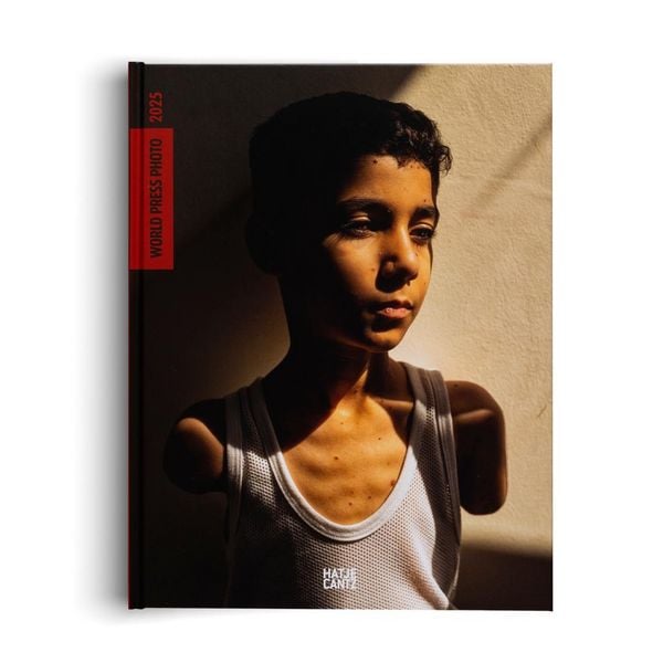 Produktbild: World Press Photo Yearbook 2025