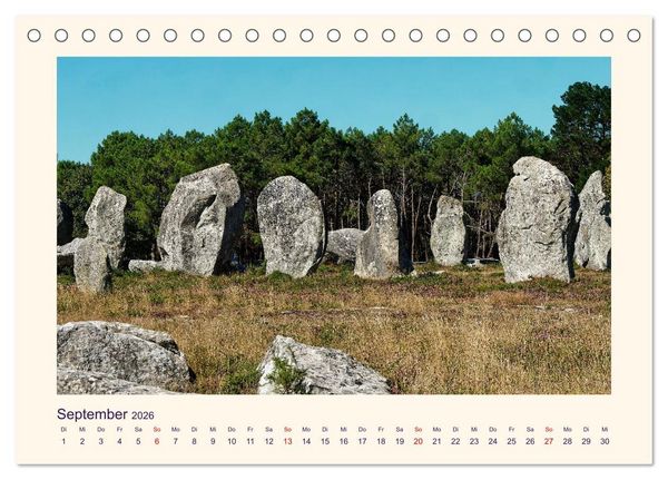 Produktbild: Menhire der Bretagne (Tischkalender 2026 DIN A5 quer), CALVENDO Monatskalender