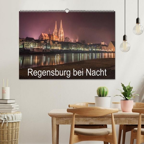 Produktbild: Regensburg bei Nacht (Wandkalender 2026 DIN A2 quer), CALVENDO Monatskalender