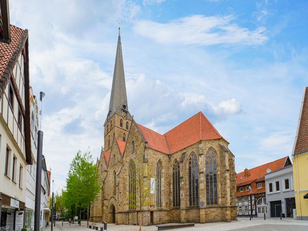 Produktbild: CALVENDO Puzzle Die St. Johannis Kirche | 1000 Teile Lege-Gr&ouml;&szlig;e 64x48cm Foto-Puzzle f&uuml;r gl&uuml;ckliche Stunden