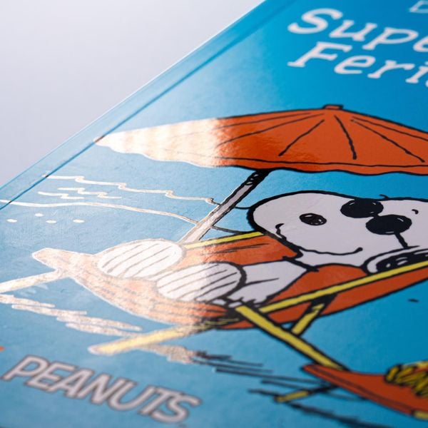 Das Snoopy-Super-Sommer-Ferienbuch' von 'Charles M. Schulz' - Buch - '978-3- 551-76589-5