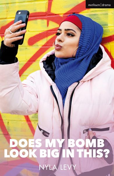 Produktbild: Does My Bomb Look Big in This?