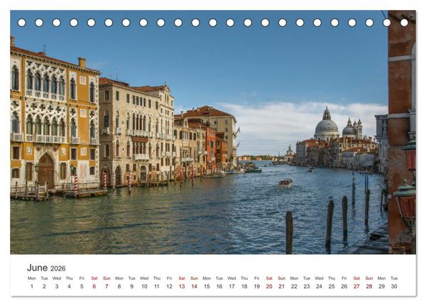 Produktbild: Romantic colors in Venice (Desk Calendar 2026 DIN A5 landscape), CALVENDO 12 Month DeskCalendar