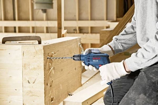 Produktbild: Bosch Professional GBM 10 RE 1-Gang-Bohrmaschine 600W