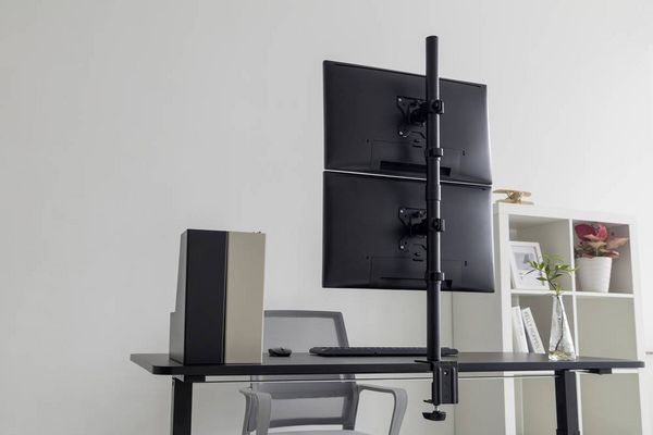 Produktbild: SpeaKa Professional SP-MM-420 Monitorhalterung 2 Display(s) 33,8 cm (13,3") - 81,3 cm (32") Schwarz Neigbar, Schwenkbar, Drehbar, H&ouml;henverstellbar