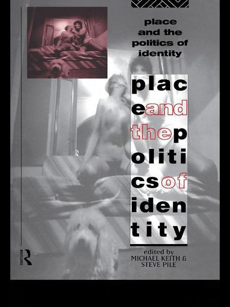 Produktbild: Place and the Politics of Identity