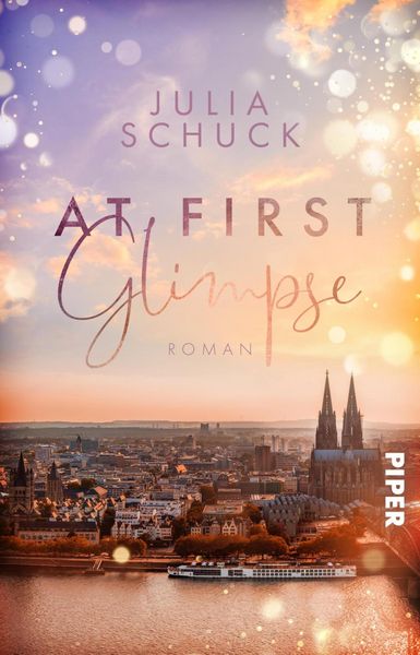 Produktbild: At First Glimpse