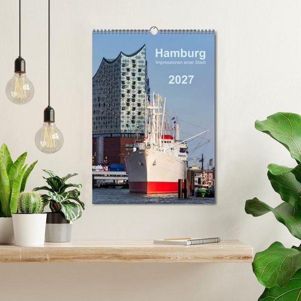 Produktbild: Hamburg - Impressionen einer Stadt (Wandkalender 2027 DIN A3 hoch), CALVENDO Monatskalender