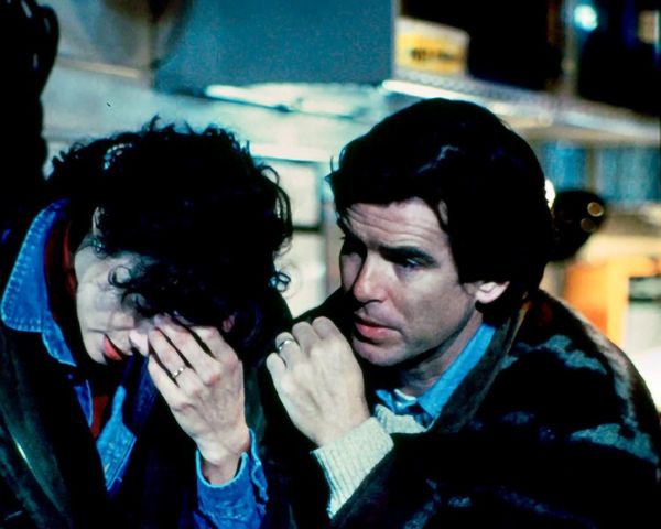 Produktbild: Killing Stranger - Aus der Wiege gerissen / Packender Psychothriller mit James-Bond-Darsteller Pierce Brosnan (Pidax Film-Klassiker)