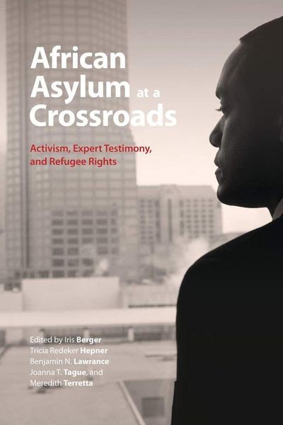 Produktbild: African Asylum at a Crossroads
