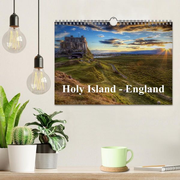 Produktbild: Holy Island - England (Wandkalender 2026 DIN A4 quer), CALVENDO Monatskalender