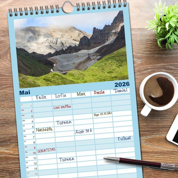 Produktbild: Familienplaner 2026 - Der Alaska Kalender mit 5 Spalten (Wandkalender, 21 x 45 cm) CALVENDO