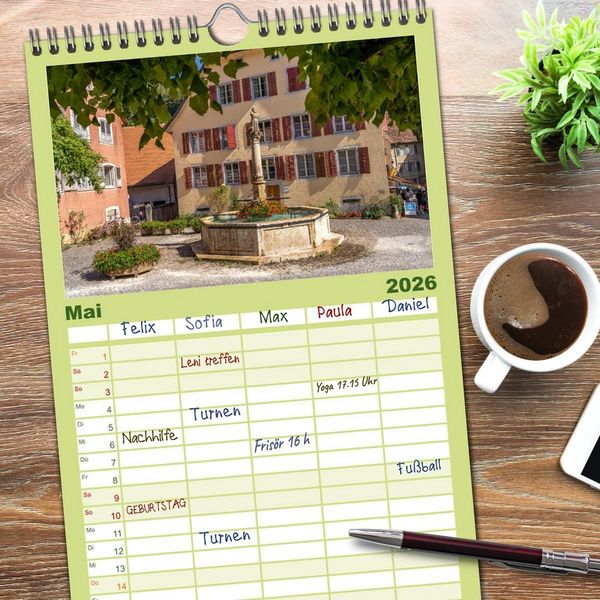 Produktbild: Familienplaner 2026 - Schweiz - Saint-Ursanne mit 5 Spalten (Wandkalender, 21 x 45 cm) CALVENDO