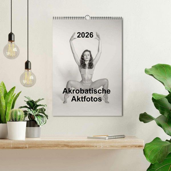 Produktbild: Akrobatische Aktfotos (Wandkalender 2026 DIN A3 hoch), CALVENDO Monatskalender
