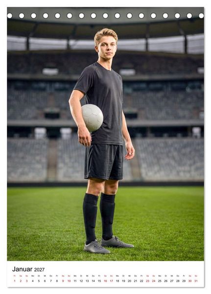Produktbild: Am Ball - Dynamik des modernen Fu&szlig;balls (Tischkalender 2027 DIN A5 hoch), CALVENDO Monatskalender