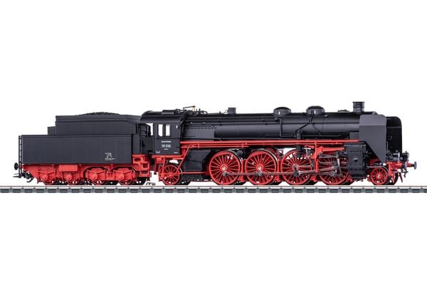 Produktbild: M&auml;rklin 038190 H0 Dampflok 19 016 DR/DDR