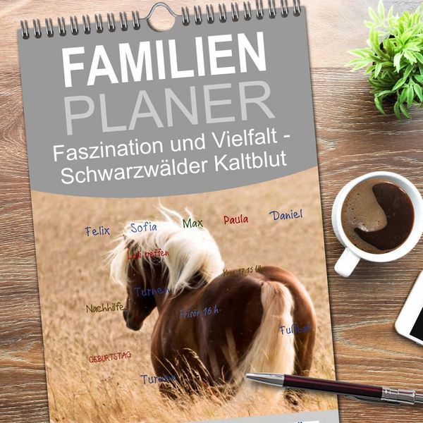 Produktbild: Familienplaner 2026 - Faszination und Vielfalt - Schwarzw&auml;lder Kaltblut mit 5 Spalten (Wandkalender, 21 x 45 cm) CALVENDO