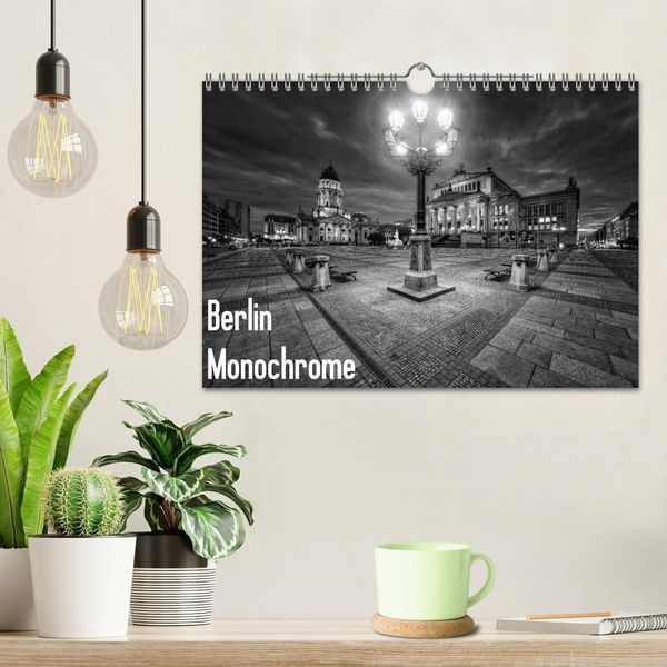 Produktbild: Berlin Monochrome (Wandkalender 2026 DIN A4 quer), CALVENDO Monatskalender