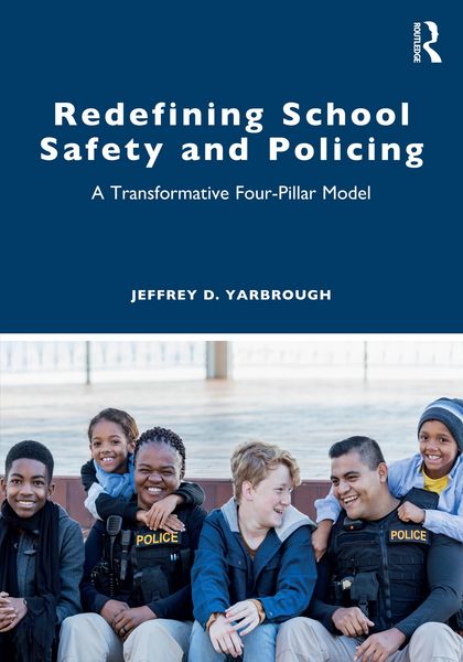 Produktbild: Redefining School Safety and Policing