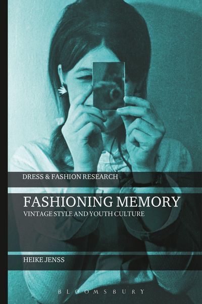 Produktbild: Fashioning Memory