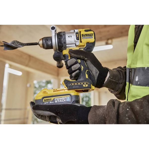 Produktbild: DEWALT DCD1007H2T-QW 3-Gang-Akku-Schlagbohrschrauber inkl. 2. Akku, inkl. Ladeger&auml;t