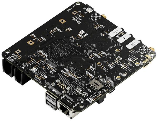 Produktbild: Arduino ABX00043 Portenta Max Carrier
