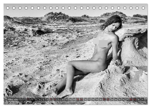 Produktbild: Girls and Nature (Tischkalender 2026 DIN A5 quer), CALVENDO Monatskalender