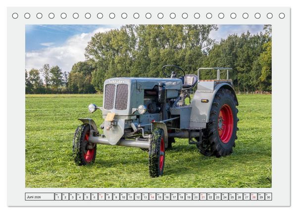 Produktbild: Alte Sch&auml;tzchen - Traktoren (Tischkalender 2026 DIN A5 quer), CALVENDO Monatskalender