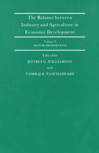 Produktbild: The Balance Between Industry and Agriculture in Economic Development