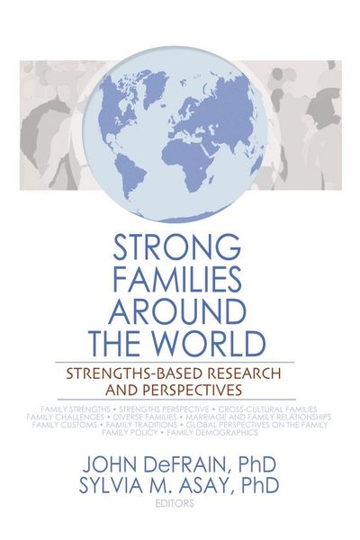 Produktbild: Strong Families Around the World