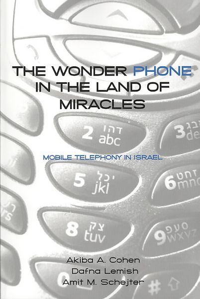 Produktbild: The Wonder Phone in the Land of Miracles