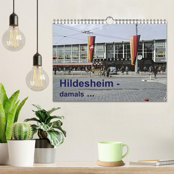 Produktbild: Hildesheim - damals ... (Wandkalender 2026 DIN A4 quer), CALVENDO Monatskalender