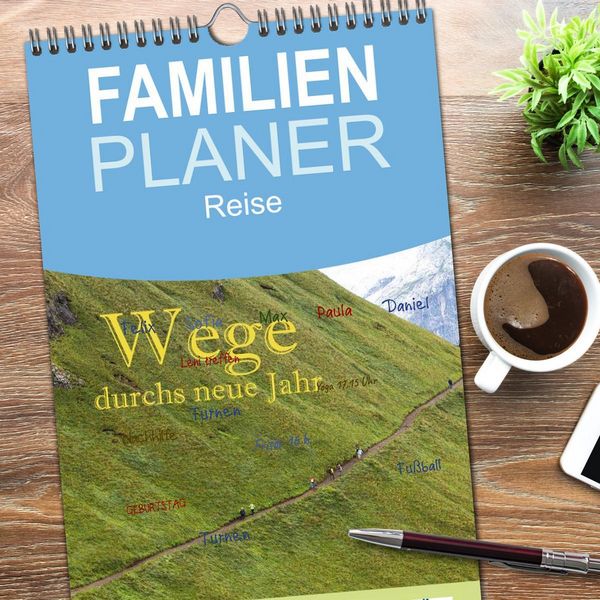 Produktbild: Familienplaner 2026 - Wege durchs neue Jahr mit 5 Spalten (Wandkalender, 21 x 45 cm) CALVENDO