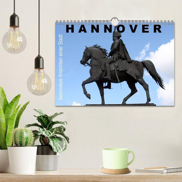 Produktbild: Hannover - besondere Ansichten einer Stadt (Wandkalender 2026 DIN A4 quer), CALVENDO Monatskalender