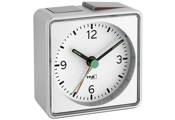 Produktbild: TFA Dostmann 60.1013.54 Quarz Wecker Silber Alarmzeiten 1 Fluoreszierend Zeiger