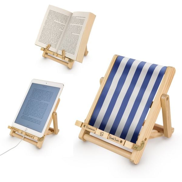 Bookchair Medium Blau-Weiß – Holz-Buchständer & Tablethalter