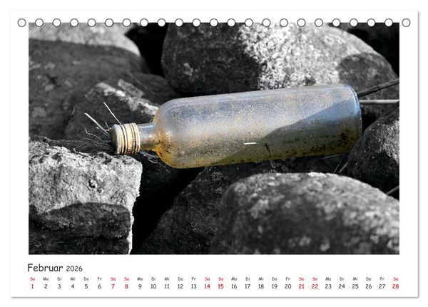 Produktbild: Gestrandet -Treibgut- (Tischkalender 2026 DIN A5 quer), CALVENDO Monatskalender