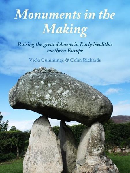 Produktbild: Monuments in the Making