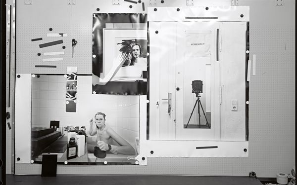 Produktbild: Zwischen Licht und Wand | Between Light and Wall