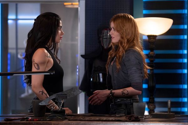 Produktbild: Shadowhunters - Chroniken der Unterwelt - Staffel 3.2 [3 DVDs]