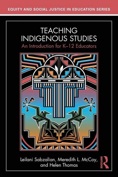 Produktbild: Teaching Indigenous Studies