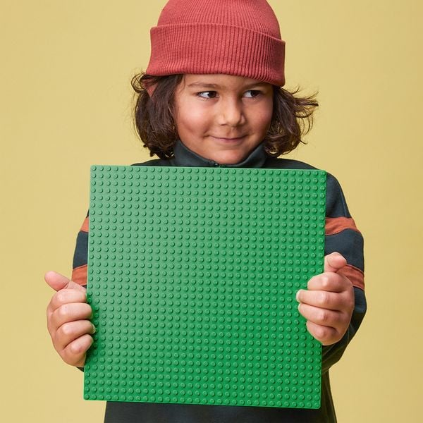 Produktbild: LEGO Classic 11023 Gr&uuml;ne Bauplatte, Grundplatte f&uuml;r LEGO Sets, 32x32 Noppen, in 25x25 cm