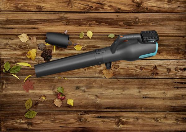 Produktbild: GARDENA PowerJet 18V P4A Ready-To-Use Set Akku 14890-20 Laubbl&auml;ser inkl. Akku 18 V