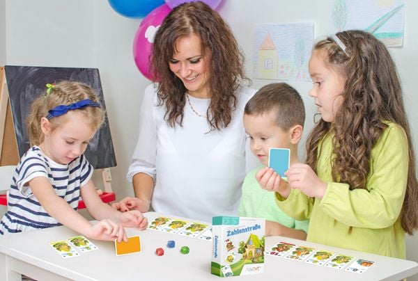 Produktbild: Zahlenstra&szlig;e - Lernspiel Addition und Subtraktion bis 50 (Kinderspiel)
