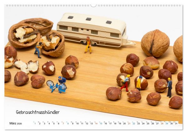 Produktbild: Chair-Sharing ... und andere Mini-Welten (Wandkalender 2026 DIN A2 quer), CALVENDO Monatskalender