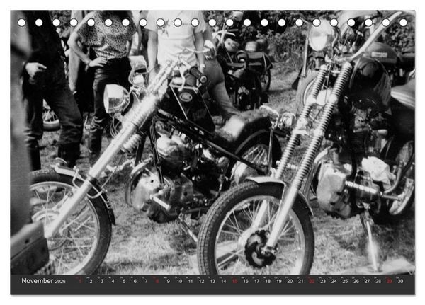 Produktbild: east Rider - Biker und Bikes aus der DDR (Tischkalender 2026 DIN A5 quer), CALVENDO Monatskalender