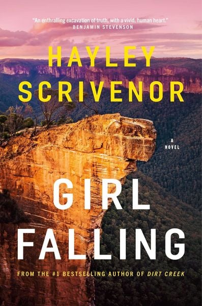 Girl Falling, Taschenbuch von Hayley Scrivenor, Macmillan USA, 978-1-250-36219-3