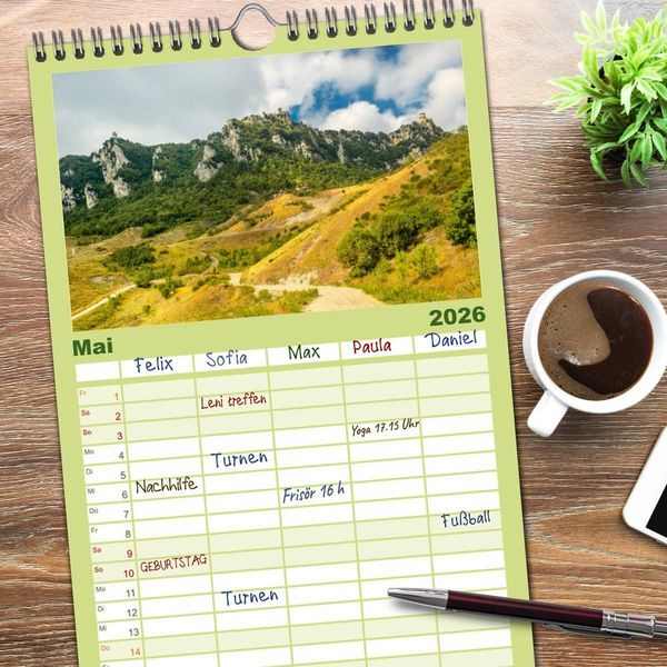 Produktbild: Familienplaner 2026 - San Marino Die &auml;lteste Republik der Welt mit 5 Spalten (Wandkalender, 21 x 45 cm) CALVENDO