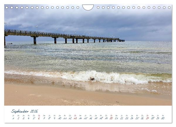 Produktbild: Seebr&uuml;cken an der Ostsee - Aufs Meer laufen und die frische Ostseebrise genie&szlig;en (Wandkalender 2026 DIN A4 quer), CALVENDO Monatskalender